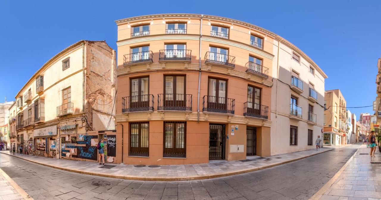 Holidays2Malaga Suites Екстер'єр фото
