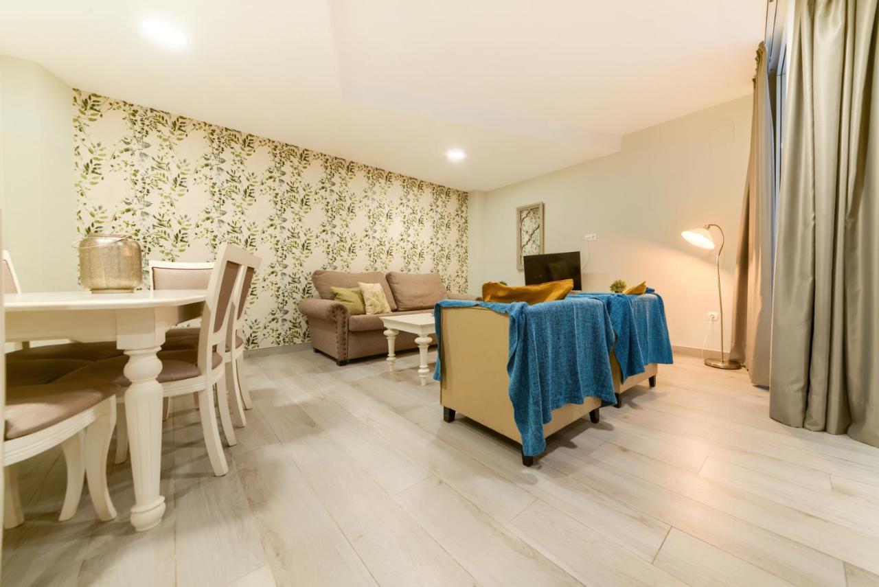 Holidays2Malaga Suites Екстер'єр фото