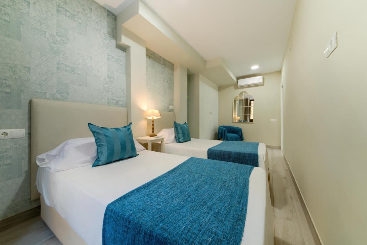 Holidays2Malaga Suites Екстер'єр фото