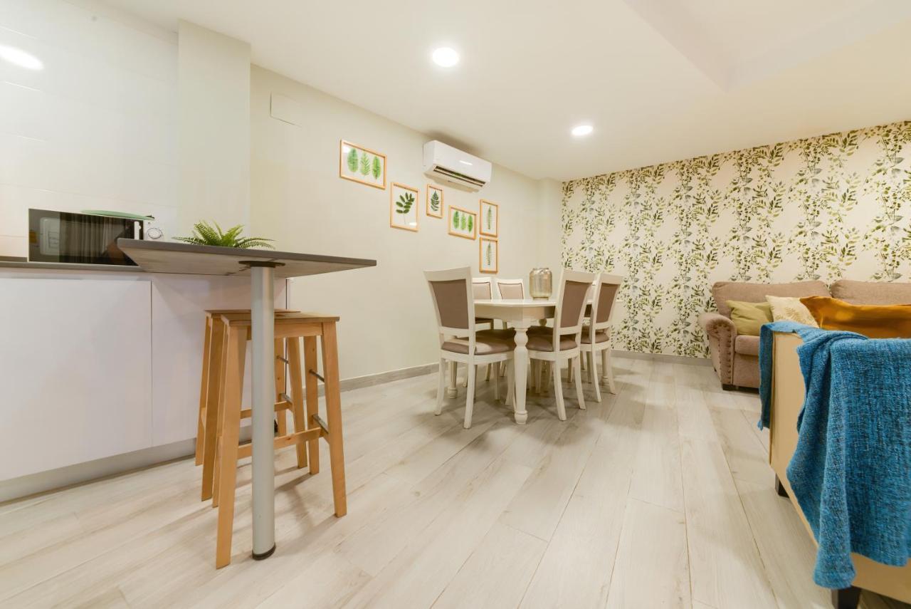 Holidays2Malaga Suites Екстер'єр фото