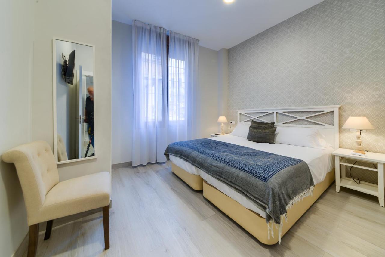 Holidays2Malaga Suites Екстер'єр фото