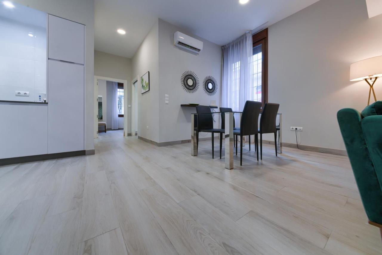 Holidays2Malaga Suites Екстер'єр фото