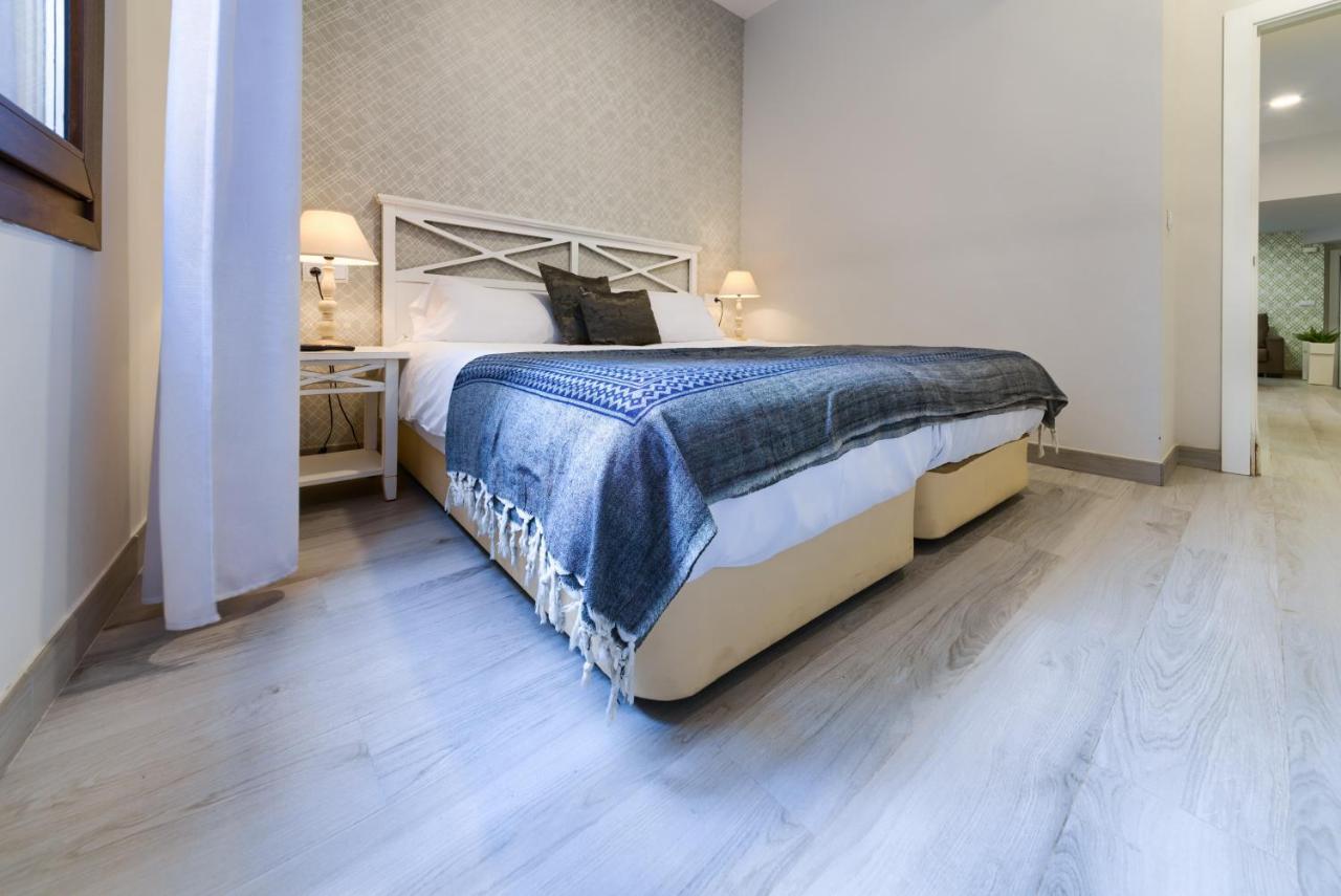 Holidays2Malaga Suites Екстер'єр фото