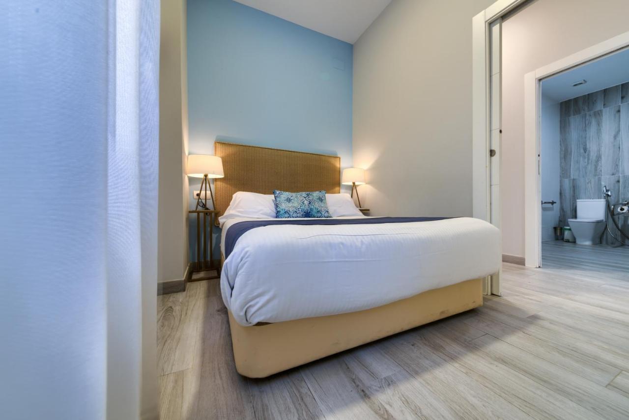 Holidays2Malaga Suites Екстер'єр фото