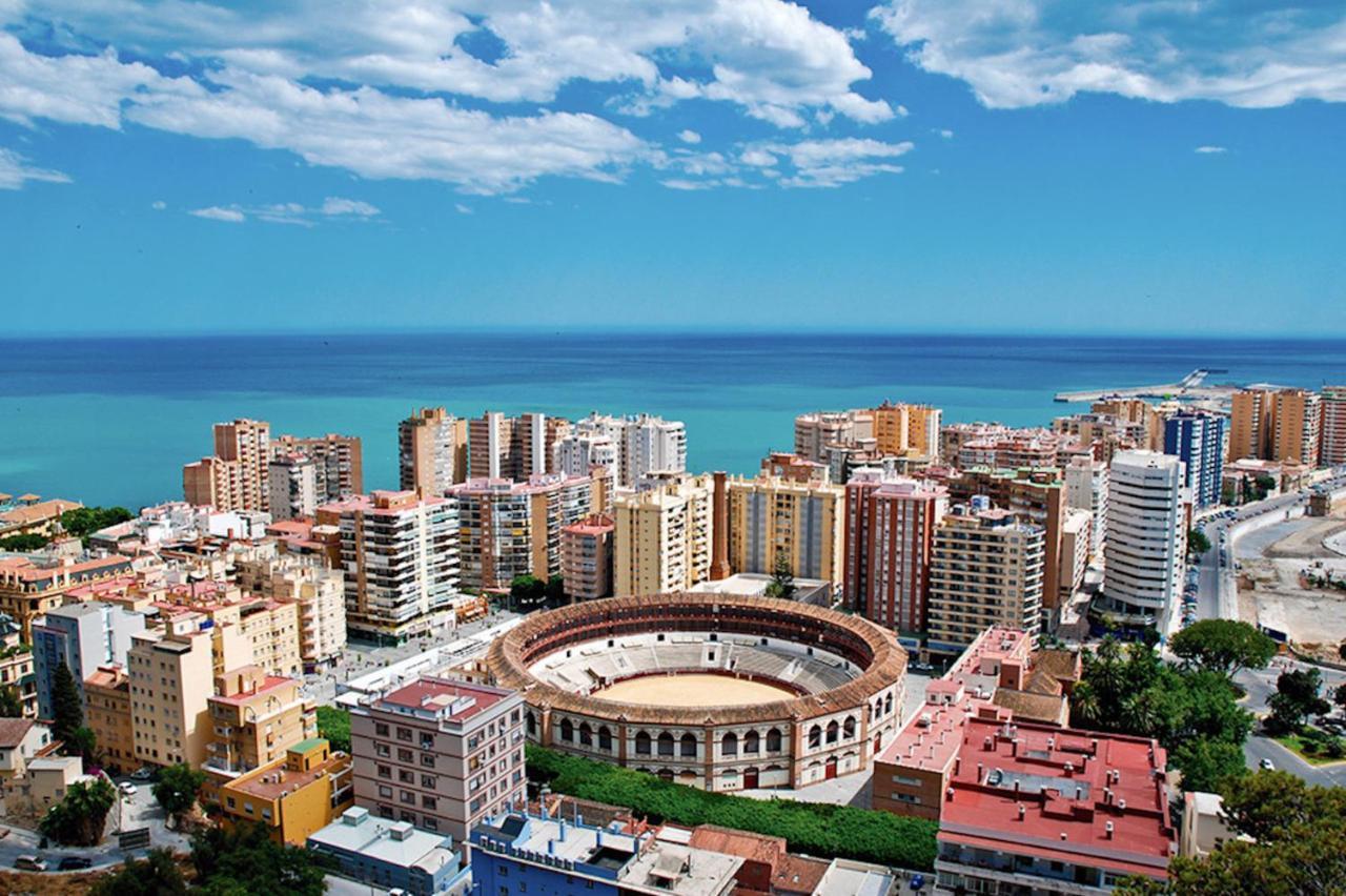 Holidays2Malaga Suites Екстер'єр фото